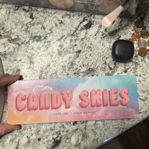 Laura Lee Candy Skies Eyeshadow Palette